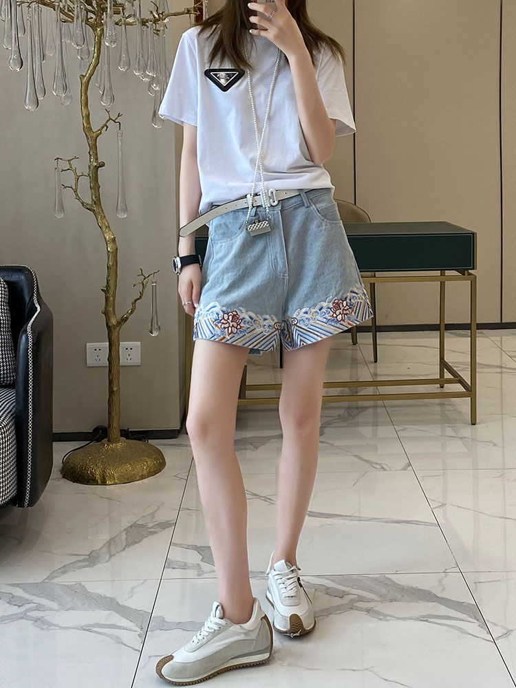 Colorful Ethnic Embroidery Denim Shorts for Women - Stylish Summer Versatile Trendy Fashion, Perfect for Festival and Casual Wear