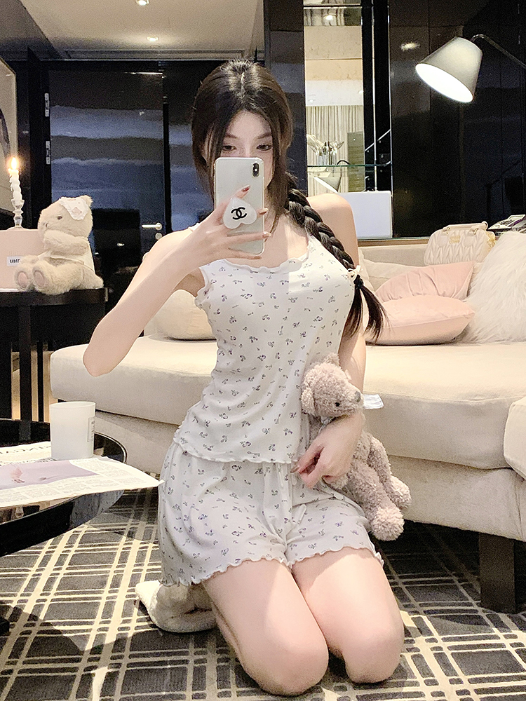 Cute Modal Camisole Shorts Pajamas for Girls - Summer 2025, Removable Pads, Versatile Loungewear, Perfect for Sleep and Relaxation