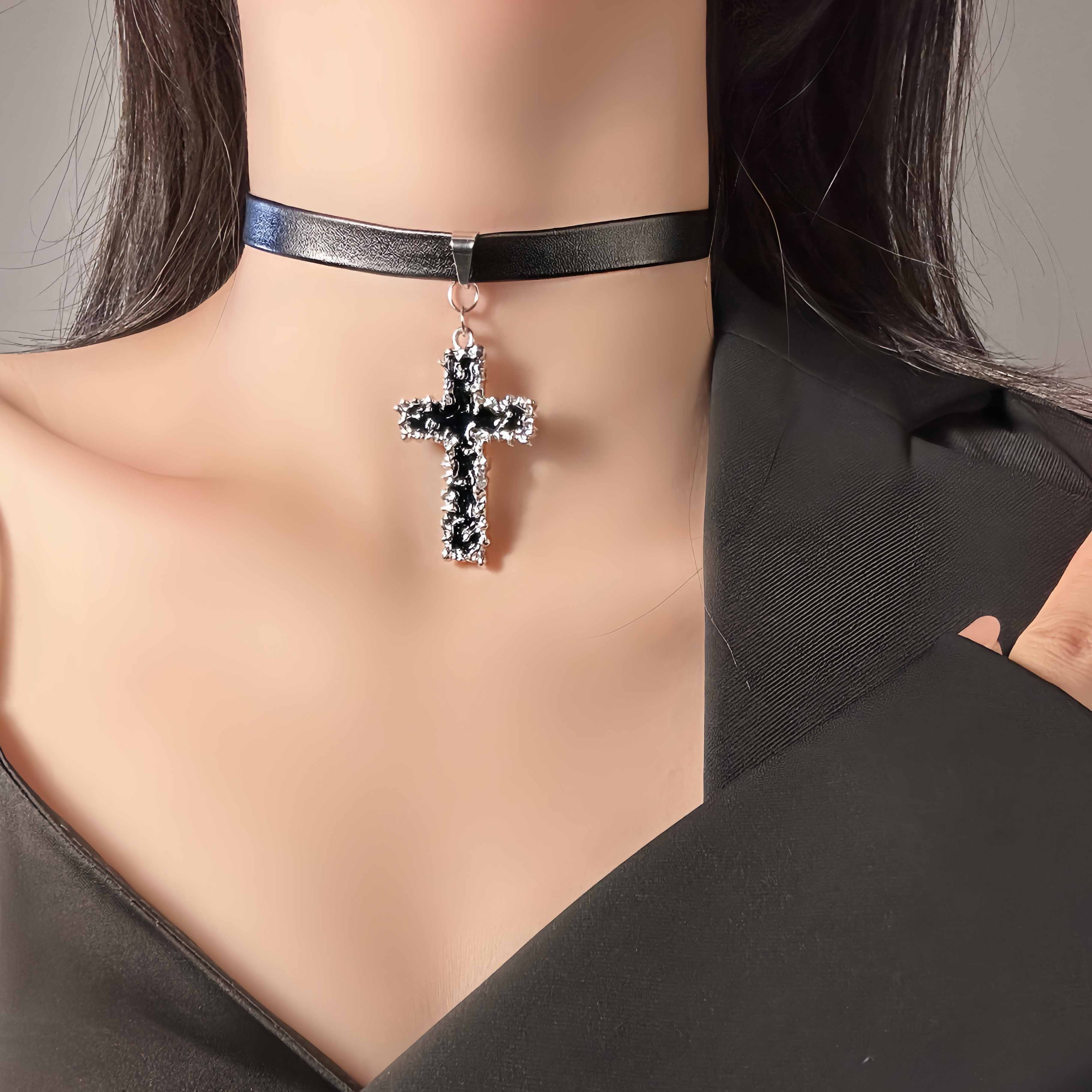 Dark Cross Choker Necklace 2025 Style Clavicle Chain for Cool Girls - Halloween Accessory