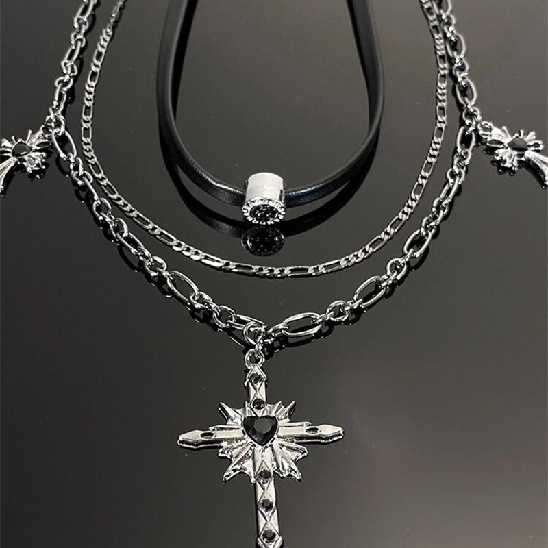 Dark Cross Layered Necklace Y2K Gothic Choker Collar Leather Clavicle Chain Accessory for Hot Girl Style
