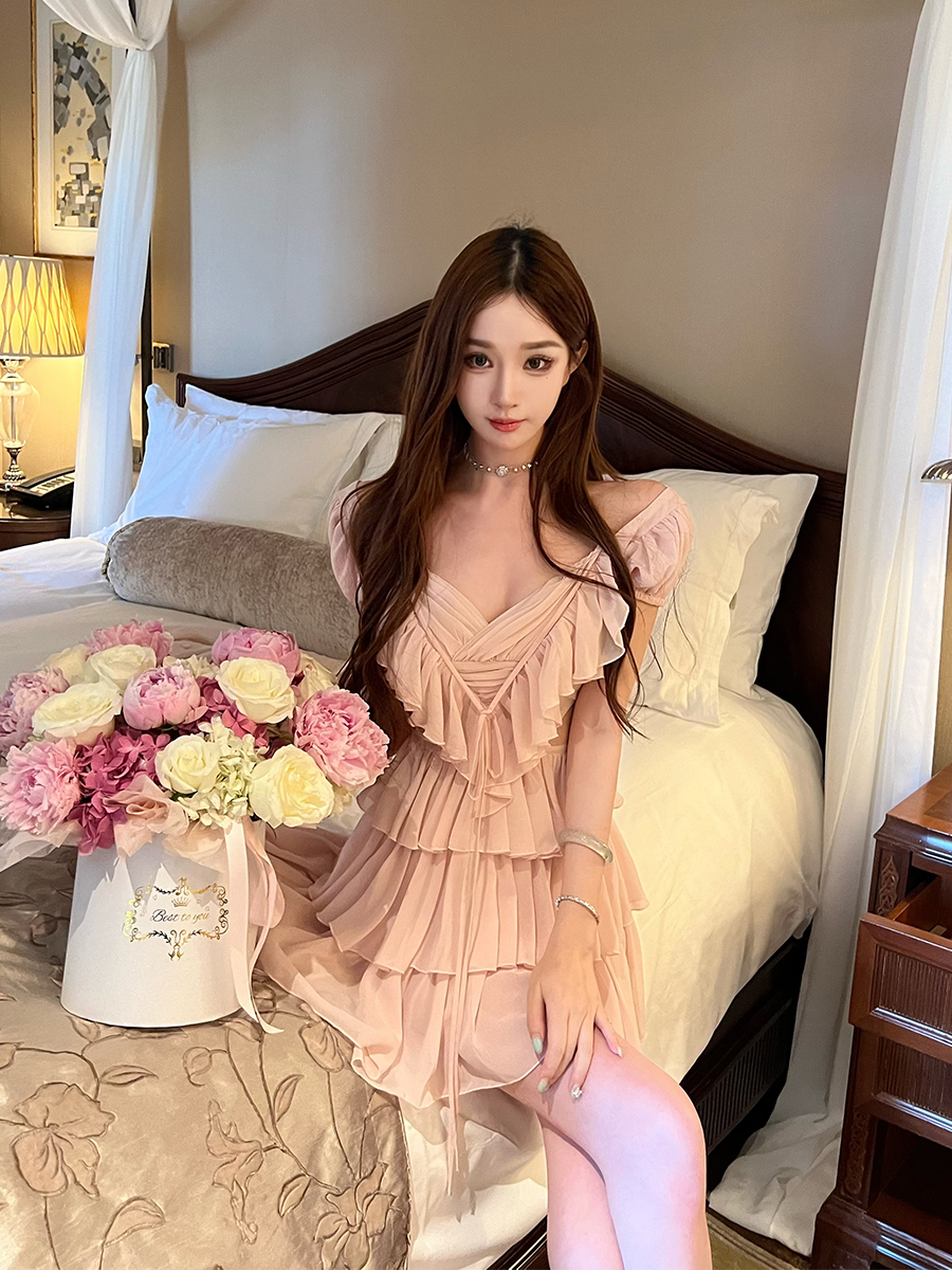 Deep V Dress for Women - Summer Cake Dress in Lychee Rose, Socialite Style, Waist-Exposing, High-End Feel, Perfect for 90s Inspired Looks