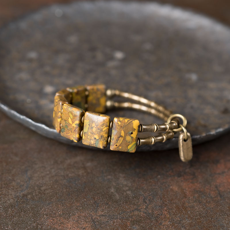 Double-Layer Retro Agate Candy Stone Bracelet for Women and Men - Trendy Versatile Design for Unique Style