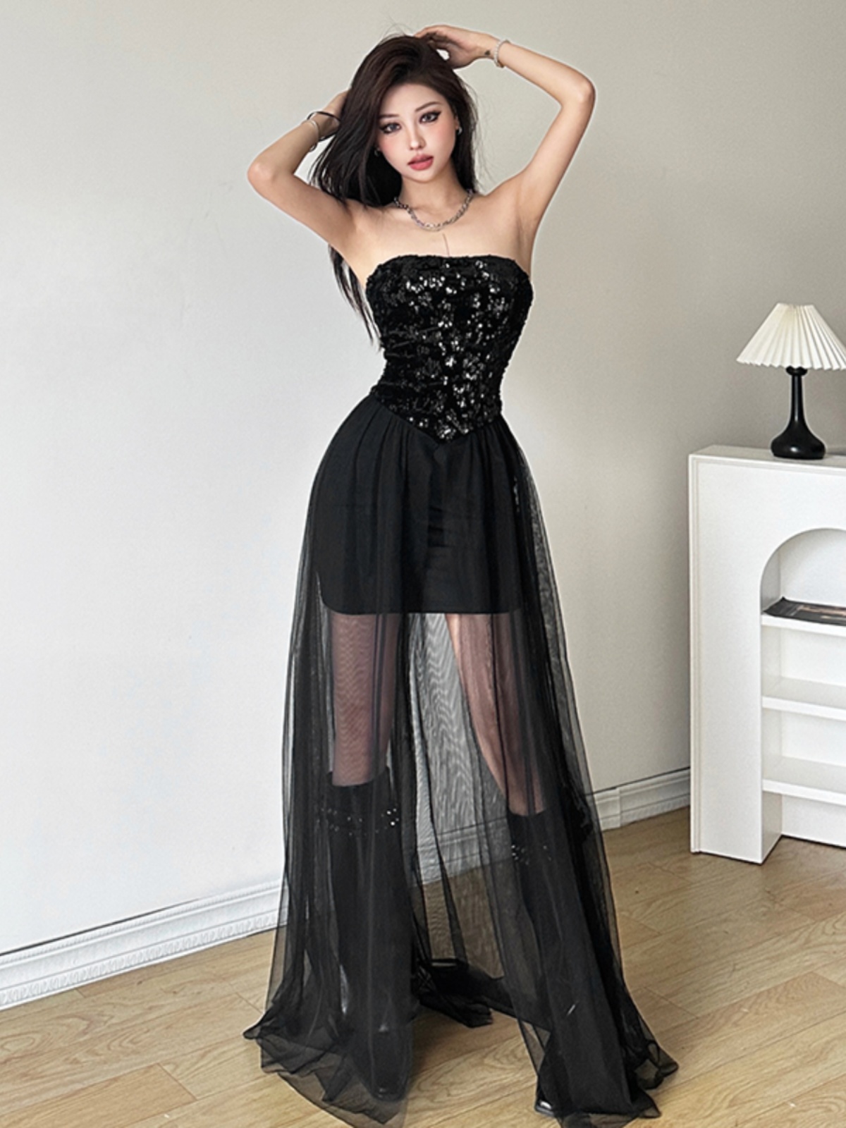 Eccentric Girl Hepburn Style Strapless Long Dress with Mesh Splicing, Slimming Little Black Dress, Chic 90s Fashion