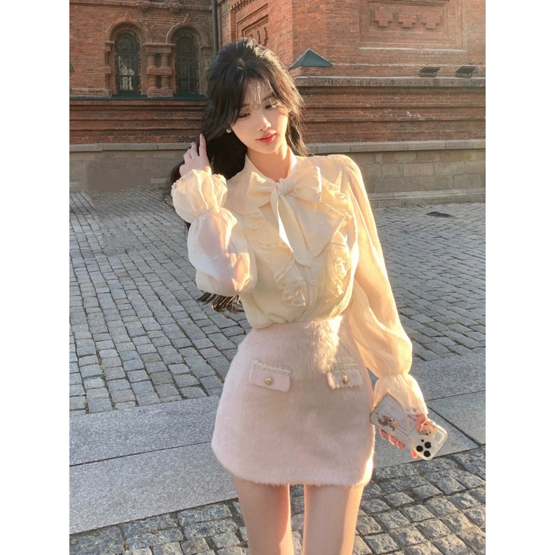 Elegant French-Style Short Jacket for Women - Petite Fit - Spring 2025 Collection - Perfect for Skirt and Shirt Two-Piece Set