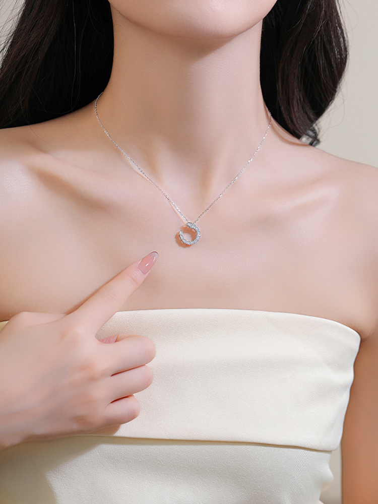Elegant Full Diamond Snake-Shaped Pure Silver Necklace for Women - Blue and White Porcelain Clavicle Chain, Light Luxury Design