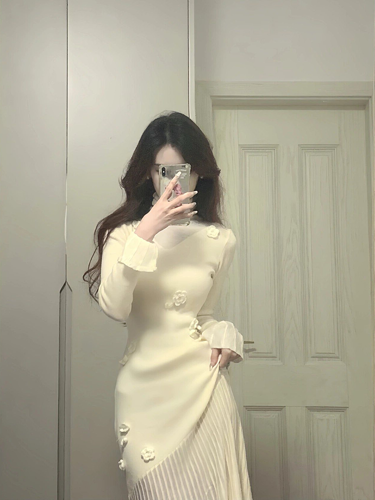 Elegant Handmade Hook Flower Knitted Dress for Women, Slim Fit Waist-Defining Long Dress for Spring & Autumn, Chic Style