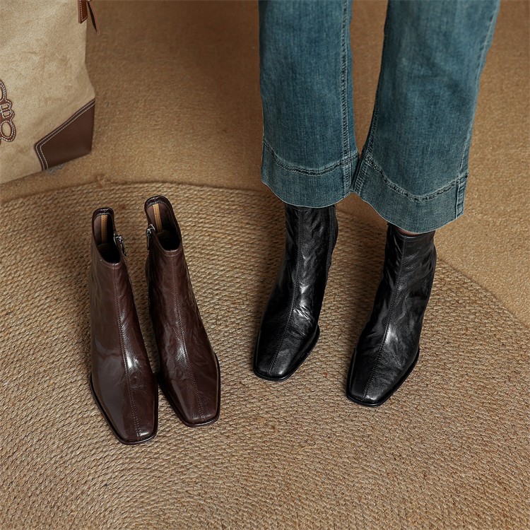 Elegant High-Heeled Chunky Heel Square-Toe Sheepskin Short Boots for Women - Genuine Leather Martin Boots for Autumn/Winter