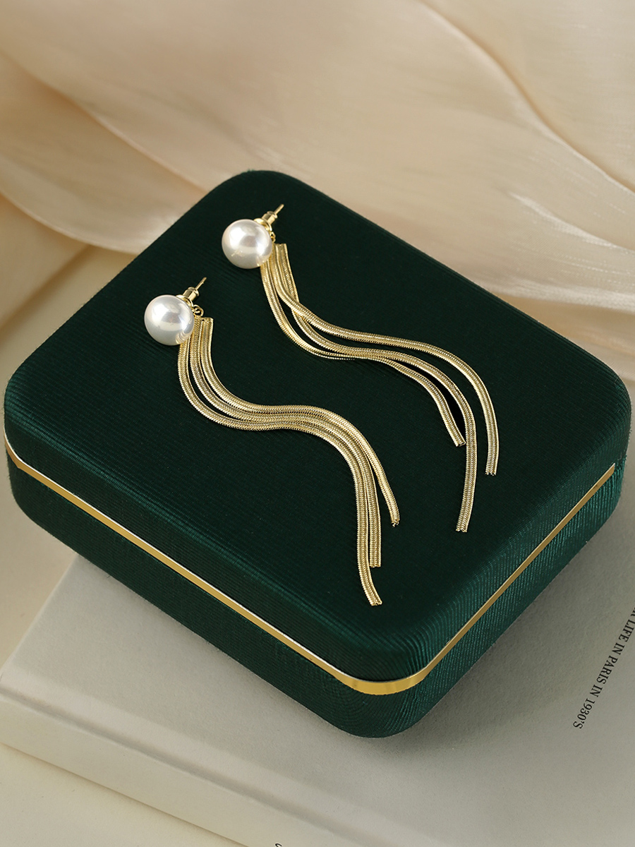 Elegant Long Tassel Earrings for Women, Minimalist Pearl Studs, Versatile Niche Accessories to Enhance Facial Features