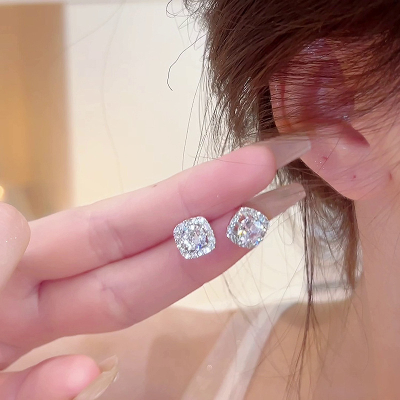Elegant Silver Square Earrings with Diamond Inlay - Shiny Ear Studs for Women, Trendy Commuter Style, 2025 Fashion Must-Have