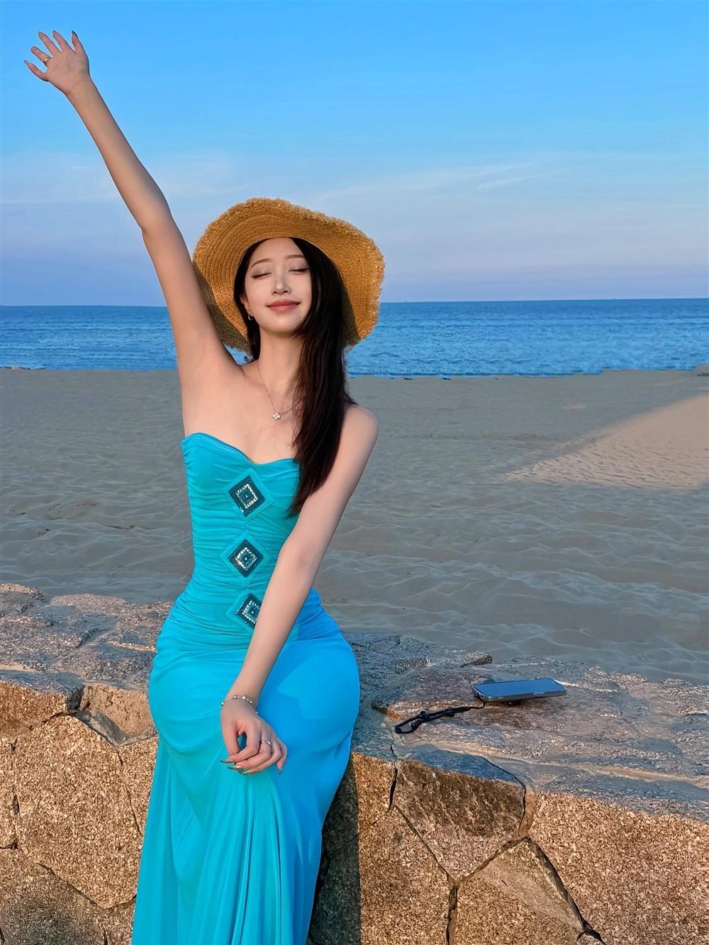 Elegant Strapless Beach Dress - Stunning Sanya Style, Slimming, Sexy Atmosphere, Perfect for Summer, Vacation, and Beach Parties