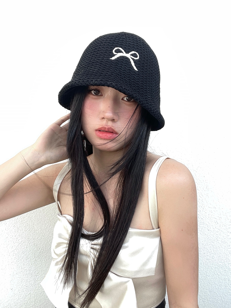 Embroidered Bow Bucket Hat for Women - Thin, Breathable Fisherman Hat, Versatile Sun Hat for Spring and Summer Fashion