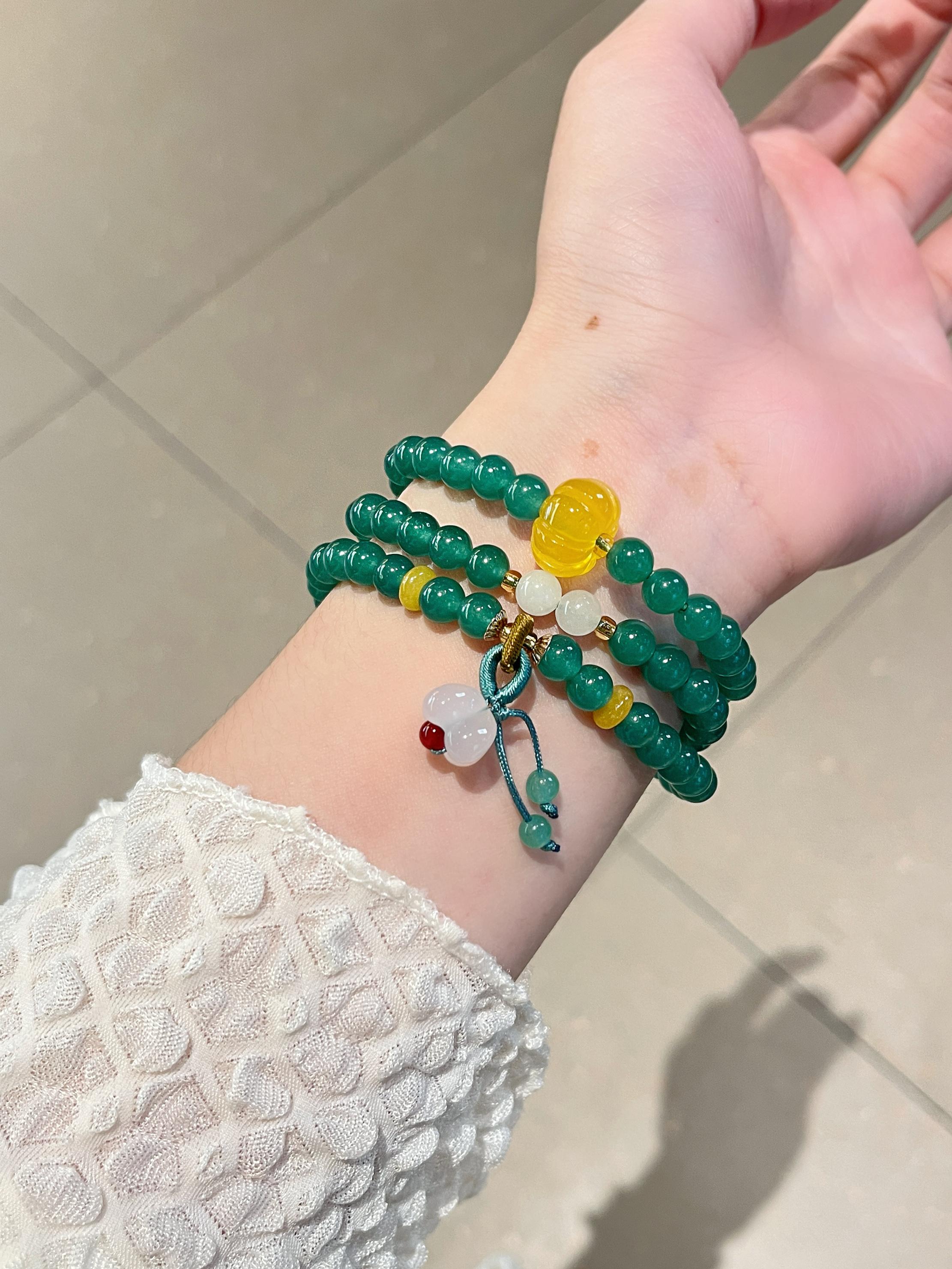 Emerald Bead Crystal Bracelet for Women - High-End Three-Layer Circle Accessory, Exquisite Luxury Jewelry