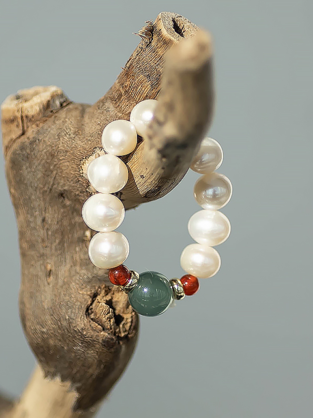 Exquisite Vintage Natural Freshwater Pearl Ring with Agate and Jade, Light Luxury Jewelry Gift for Women