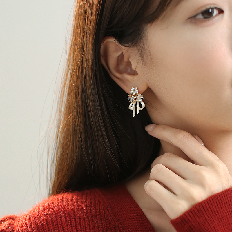 Floral Bow Stud Earrings for Women, Fairy-Like Design with Ribbon, Sweet Flower Jewelry for Weddings and Special Occasions.