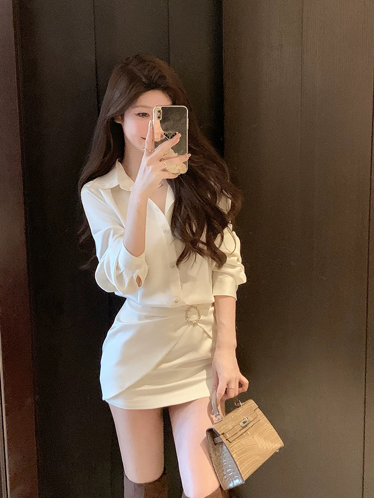 French-Style White Shirt Dress for Women, Waist-Cinching Bodycon Design, Elegant Spring Fashion, Chic Short Skirt