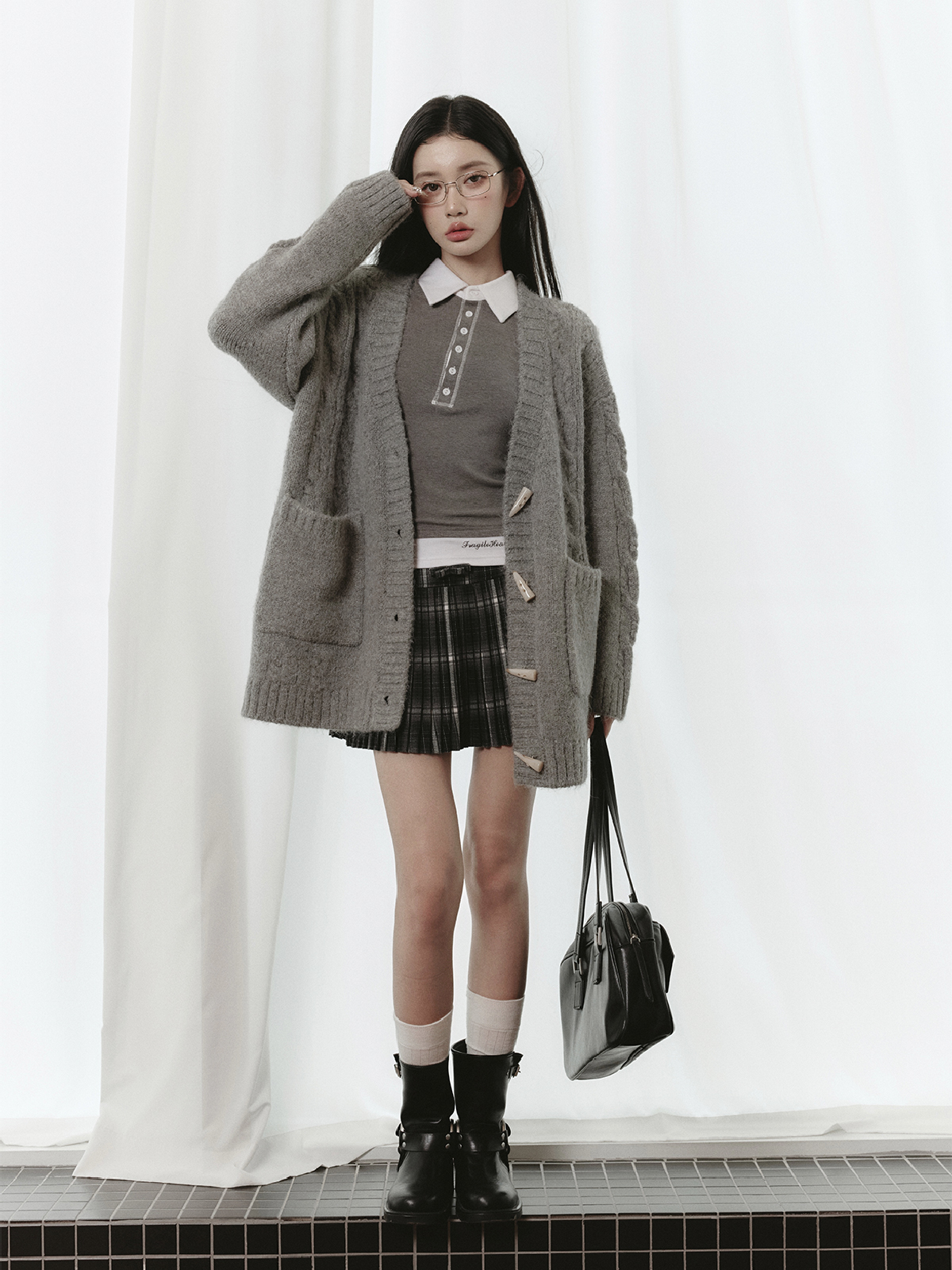 Gray Knitted Cardigan for Spring/Summer - Versatile College Style with Intellectual Design, Perfect for 90s and Y2K Fashion Enthusiasts