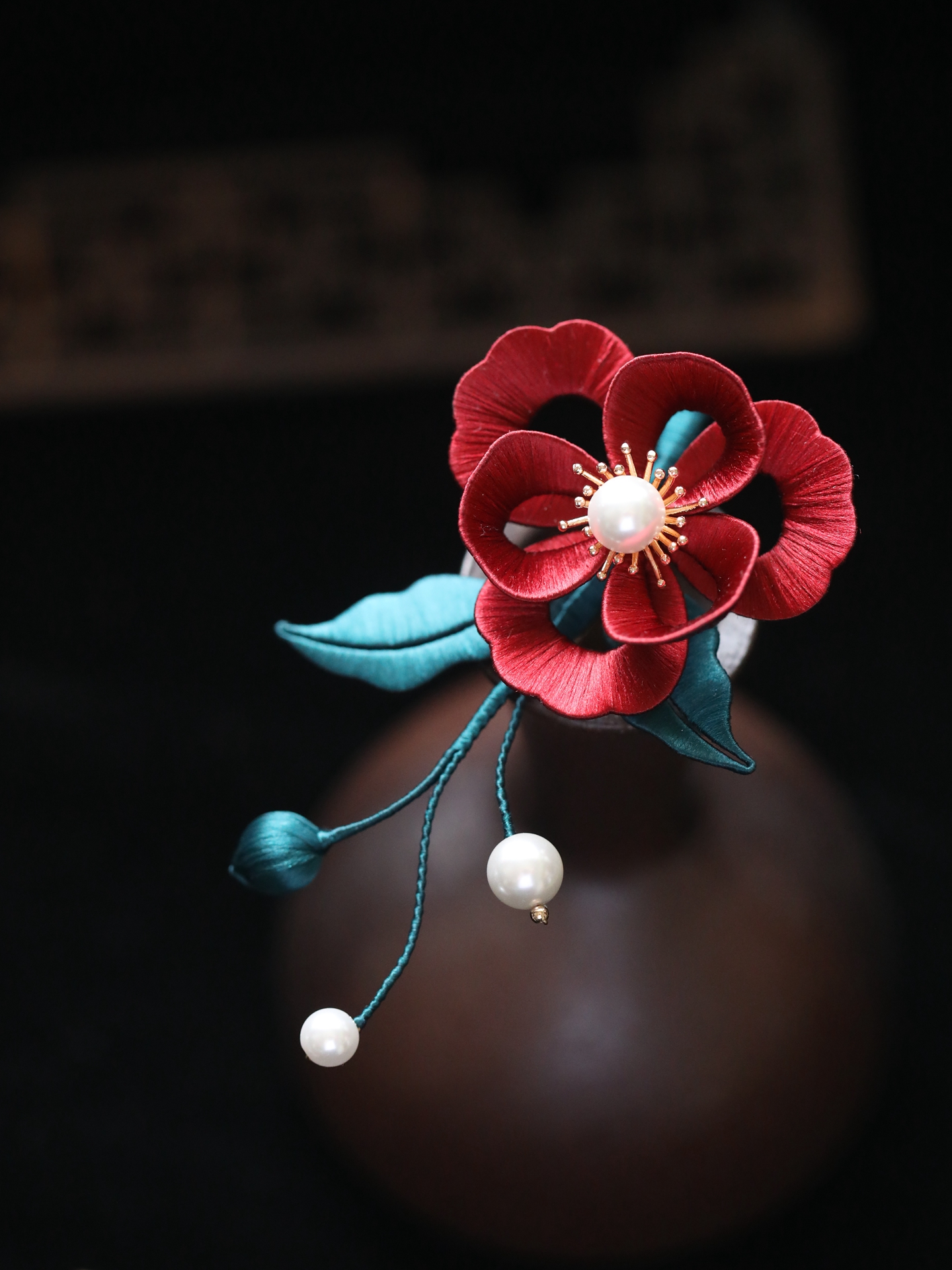 Handmade Floral Brooch for Women - Elegant Red Qipao Accessory, Luxury Decorative Pin for Special Occasions
