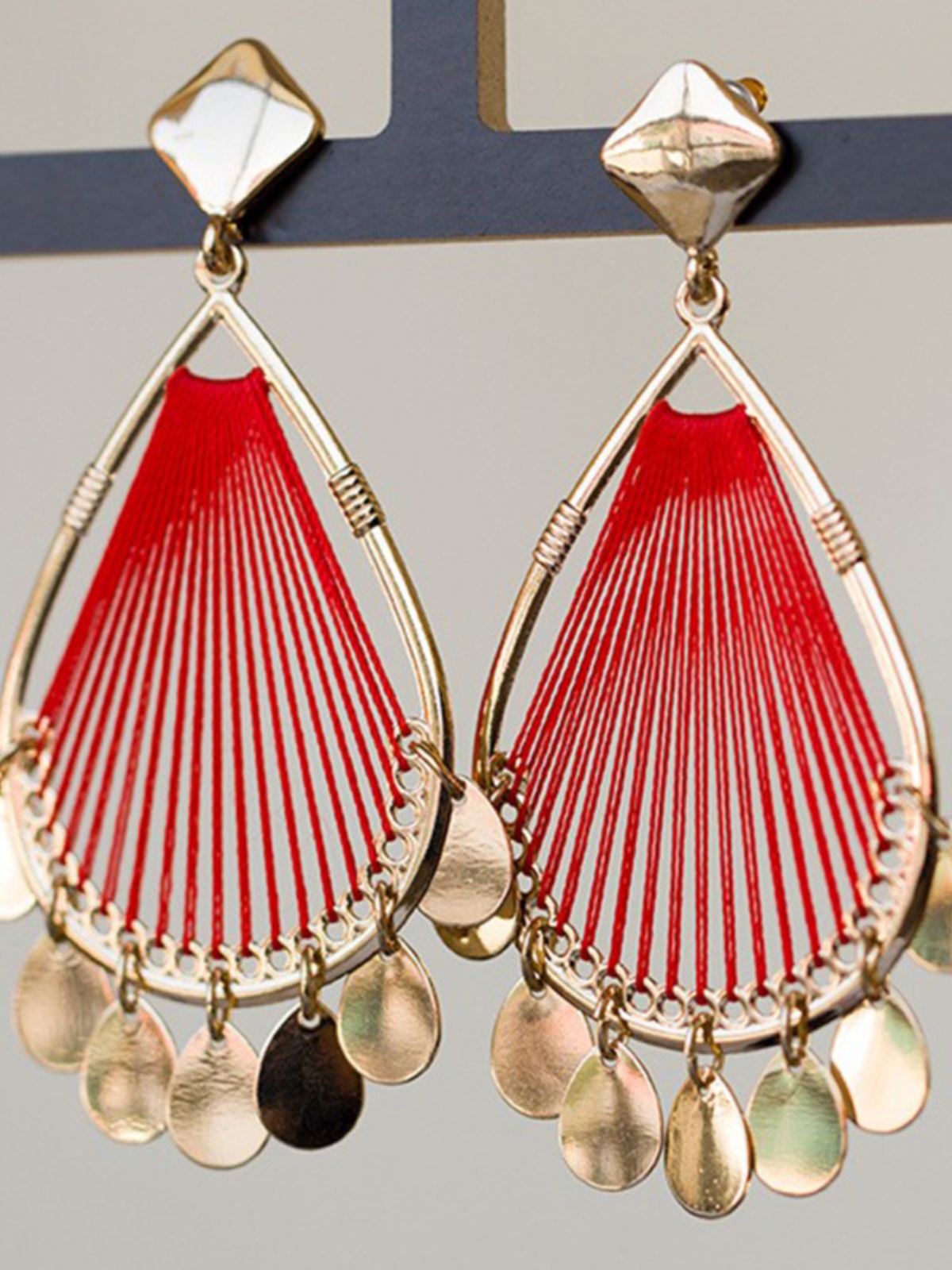 Handmade Red String Stud Earrings for Women, Korean Gold Hollow Drop Design, Elegant Ear Accessories