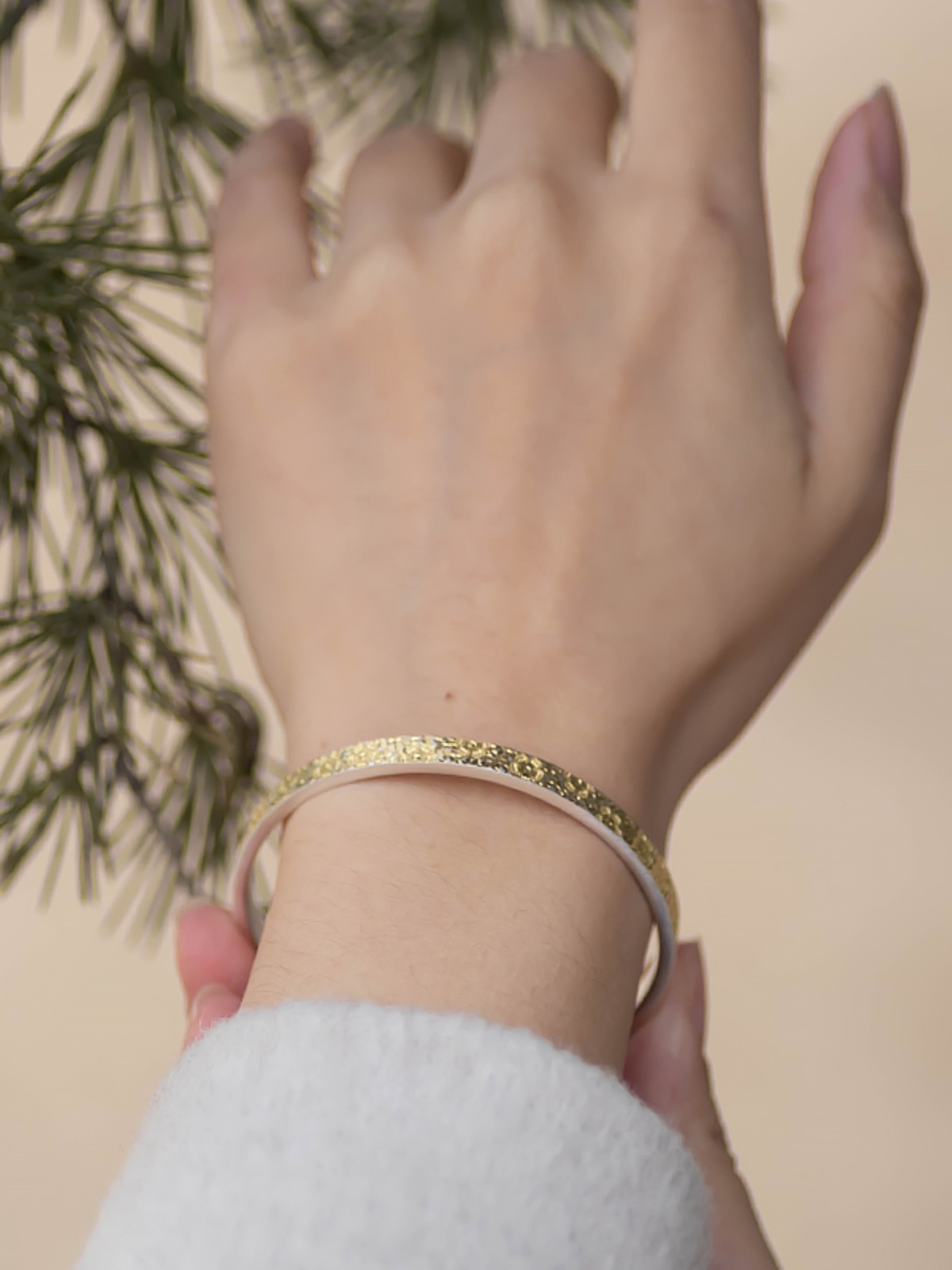 High-End 999 Silver Bracelet with Mirror Flower and Cherry Blossom Design - Light Luxury Chinese Style Shattered Ice Aesthetic