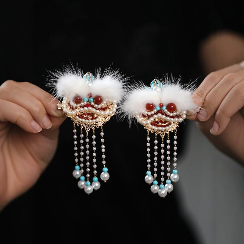 High-End Hanfu Girls' Fluffy Hair Clips - Cute Lion Dance Hairpins, Ancient Style Hair Accessories for Autumn & Winter 2025