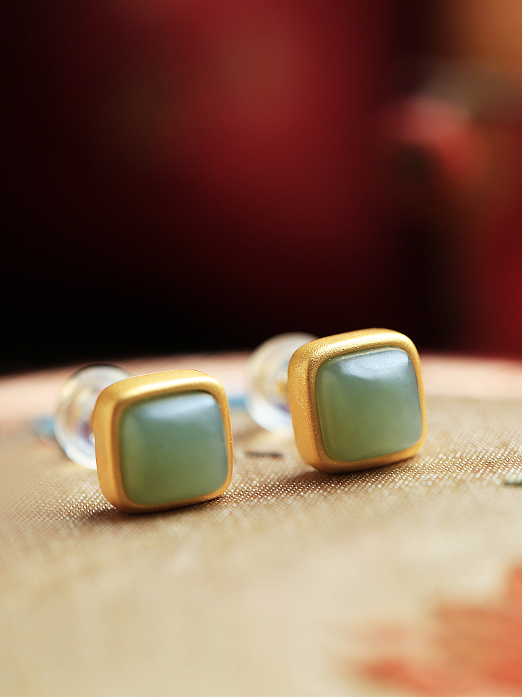 High-End Matte Silver Stud Earrings with Hetian Jade and Blue Square Sugar Cube Design for Women â€“ Luxury Square Temperament Jewelry