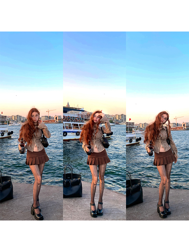 High-Waisted Pleated Waist Retro Bodycon Mini Skirt for Women - Versatile Slimming Design in Trendy Korean Style