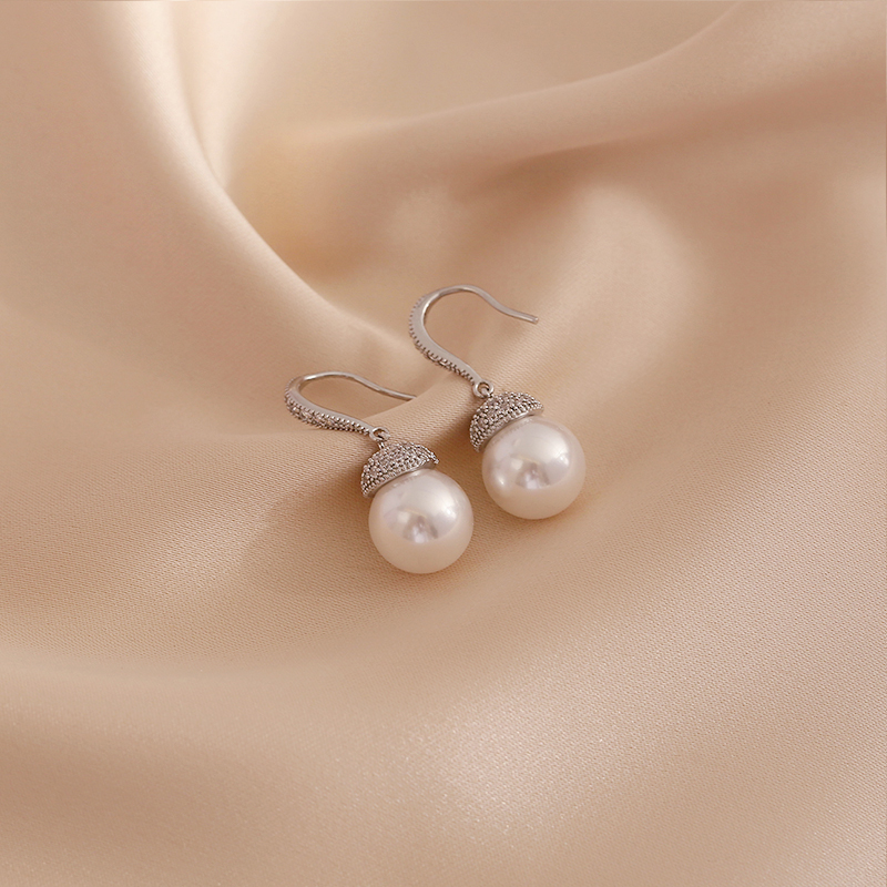 Korean & Japanese Fashion Pearl Pendant Earrings - Vintage Minimalist Hook Earrings with High-End Feel, Goddess-Like Elegance