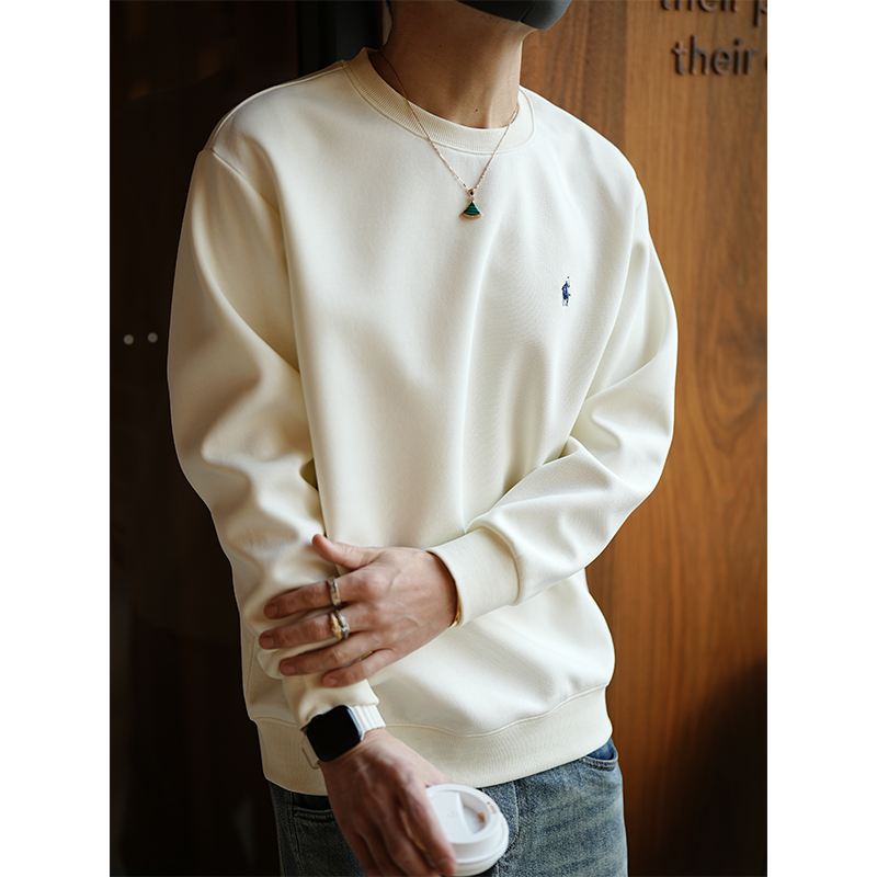 Korean Style Casual Minimalist Embroidered Logo Round-Neck Sweatshirt for Men - Trendy Solid Color Pullover Top for Spring