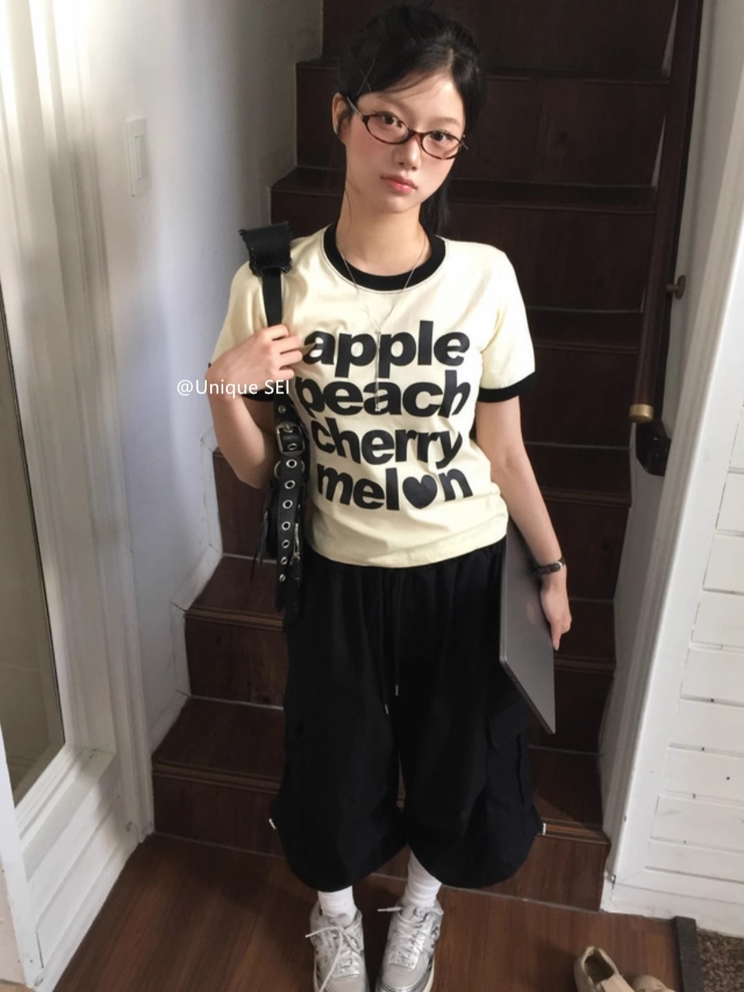 Korean Style Color-Block Letter Print Short Sleeve T-Shirt & Elastic Waist Seven-Point Shorts Set for Summer Casual Workwear