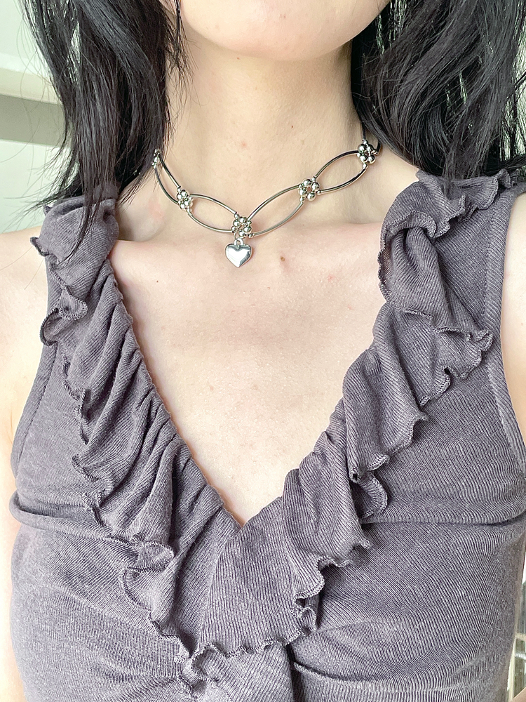 Korean Style High-End Minimalist Chain Heart Pendant Necklace - Versatile Gentle Choker for Instagram Aesthetic and Clavicle Styling