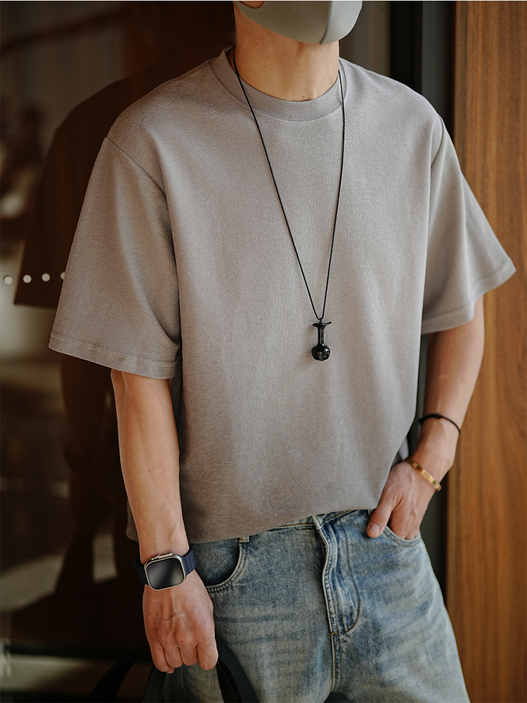 Korean-Style Minimalist Washed Gradient Short Sleeve T-Shirt for Men - Trendy Summer Solid Color Half Sleeve Round Neck Top