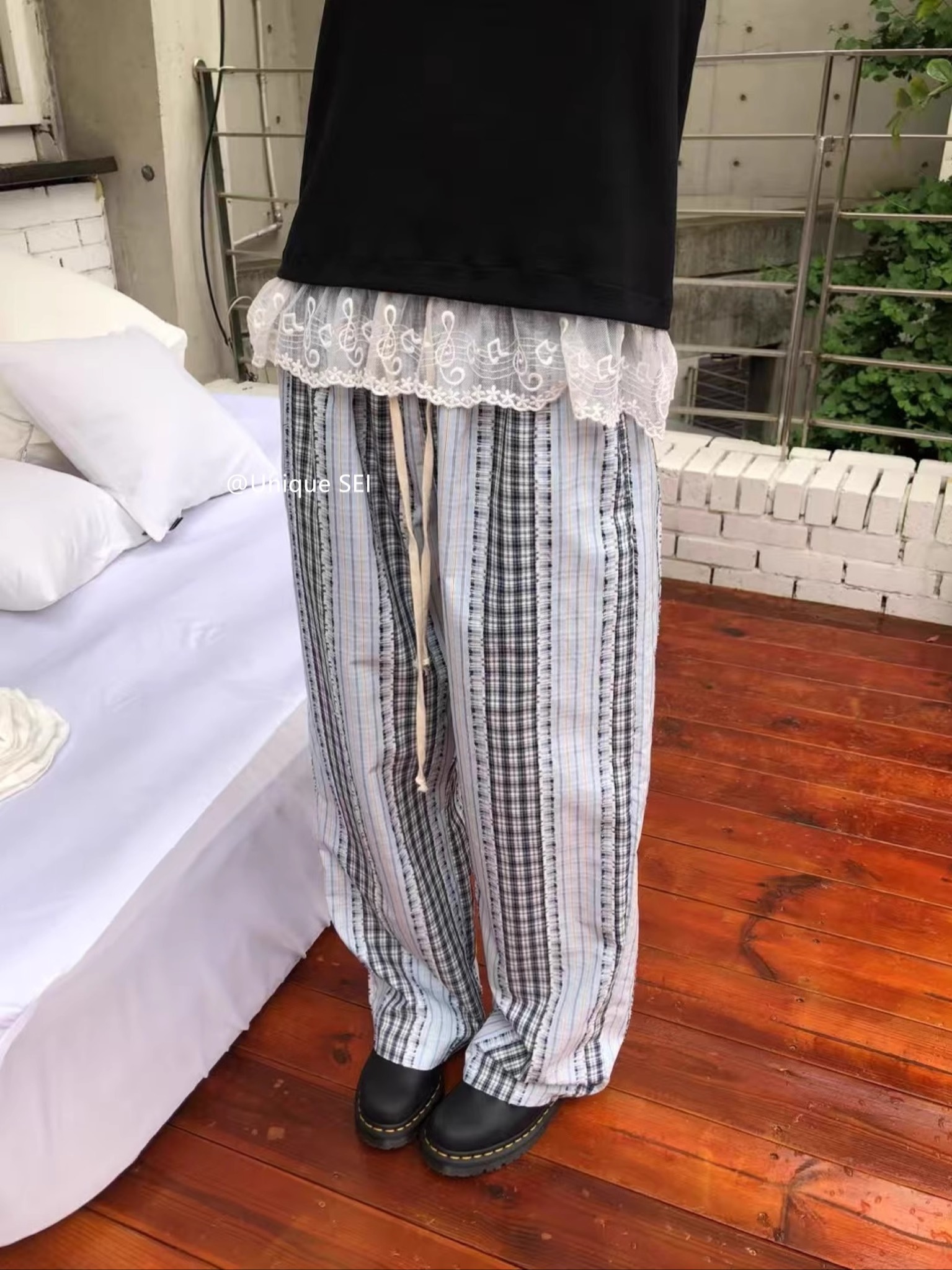 Korean-Style Plaid Patchwork Relaxed Summer Pants for Women - Elastic Waist, Drawstring, Versatile Loose Casual Trousers