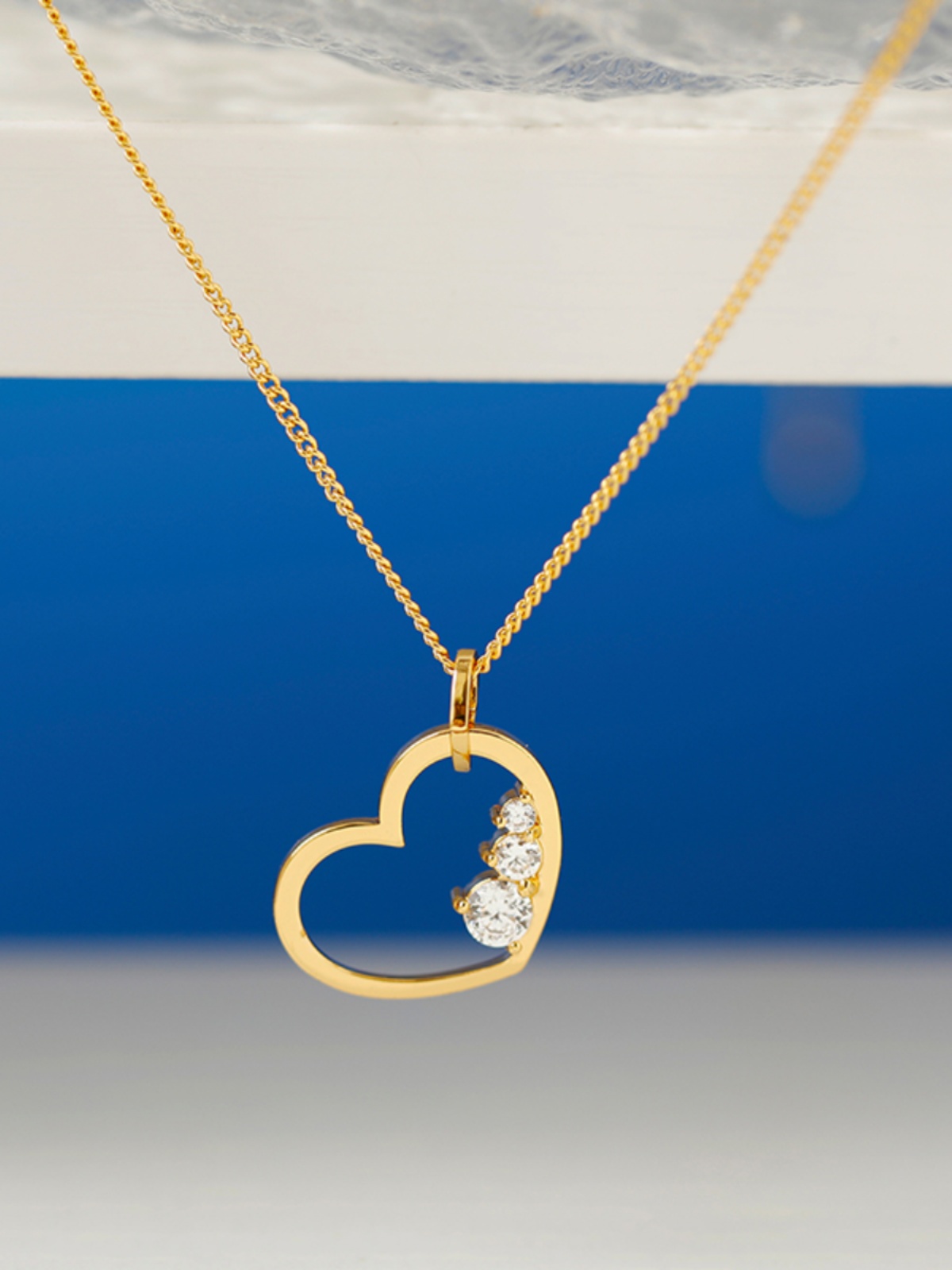 Light Luxury Minimalist Heart-Shaped Necklace - Copper-Plated Real Gold Clavicle Chain for Women - Valentine's Day & Birthday Gift