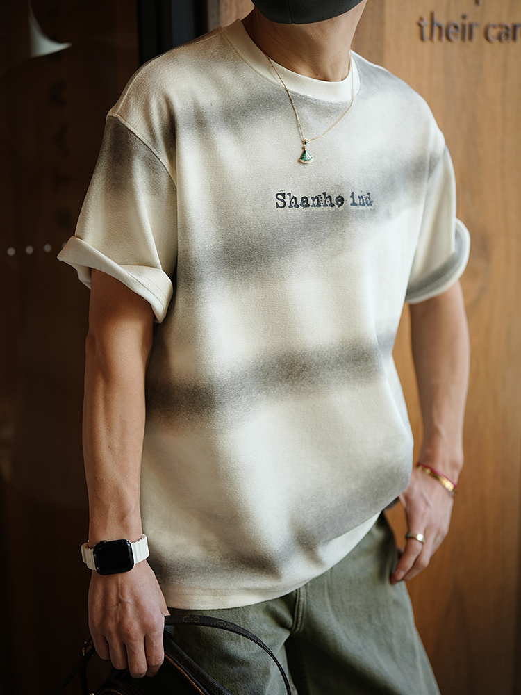 Men's American-Style High Street Letter Print Washed Gradient Short-Sleeve T-Shirt, Trendy Round-Neck Top for Spring Fashion