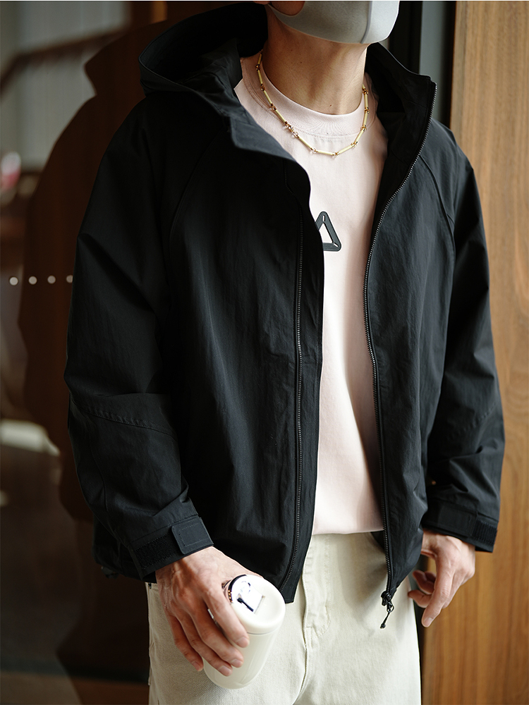 Men's Japanese-Style Retro Minimalist Hooded Jacket with Raglan Sleeves - Trendy Light Spring Summer Workwear