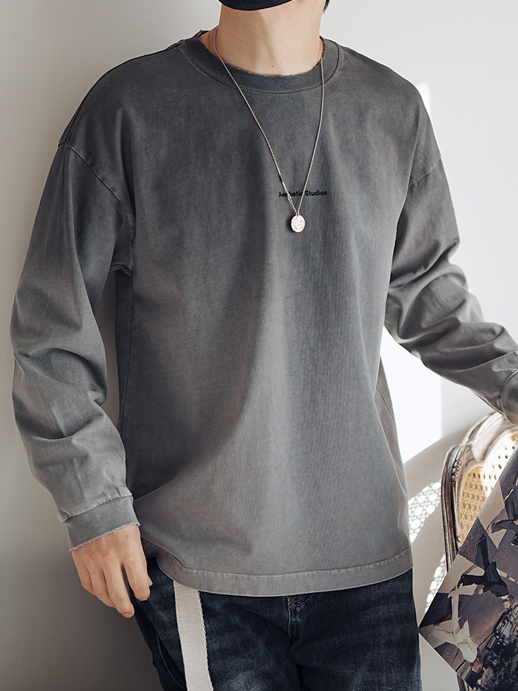 Men's Vintage Distressed Long Sleeve T-Shirt with Gradient Collar - American Retro Style, Cool Loose Fit for Spring