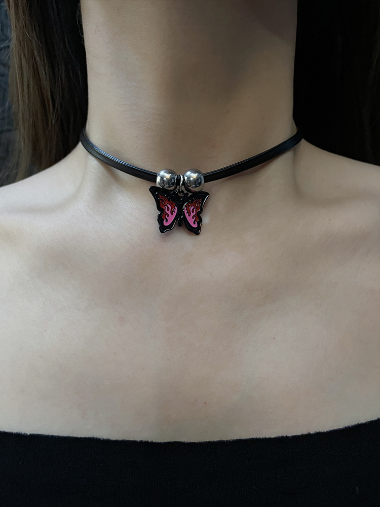 Minimalist Butterfly Pendant Black Leather Cord Necklace for Women, Y2K Hip-Hop Choker, Trendy Clavicle Chain Accessory