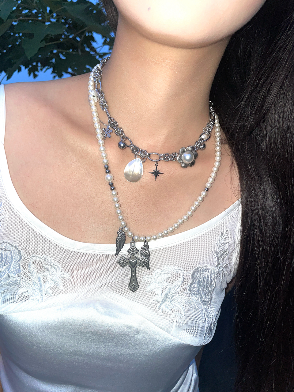Minimalist Natural Shell Cross Collarbone Chain Necklace - Elegant Layering Neck Chain for Stylish Looks