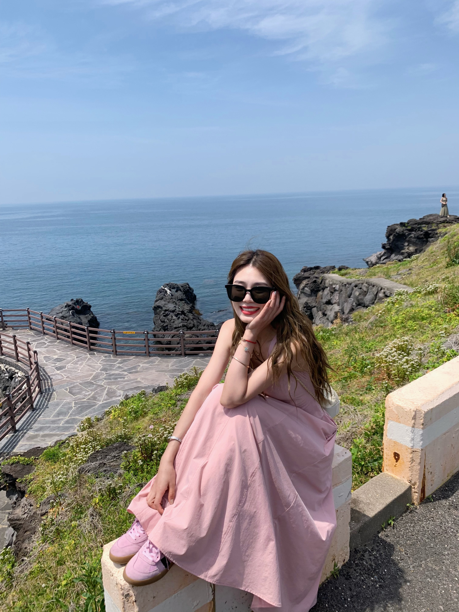 Minimialist Waist-Cut Tank Dress in Cleanfit Style - Long Lazy Dress with Street Style Vibe, Perfect for 90s and Y2K Fashion Lovers