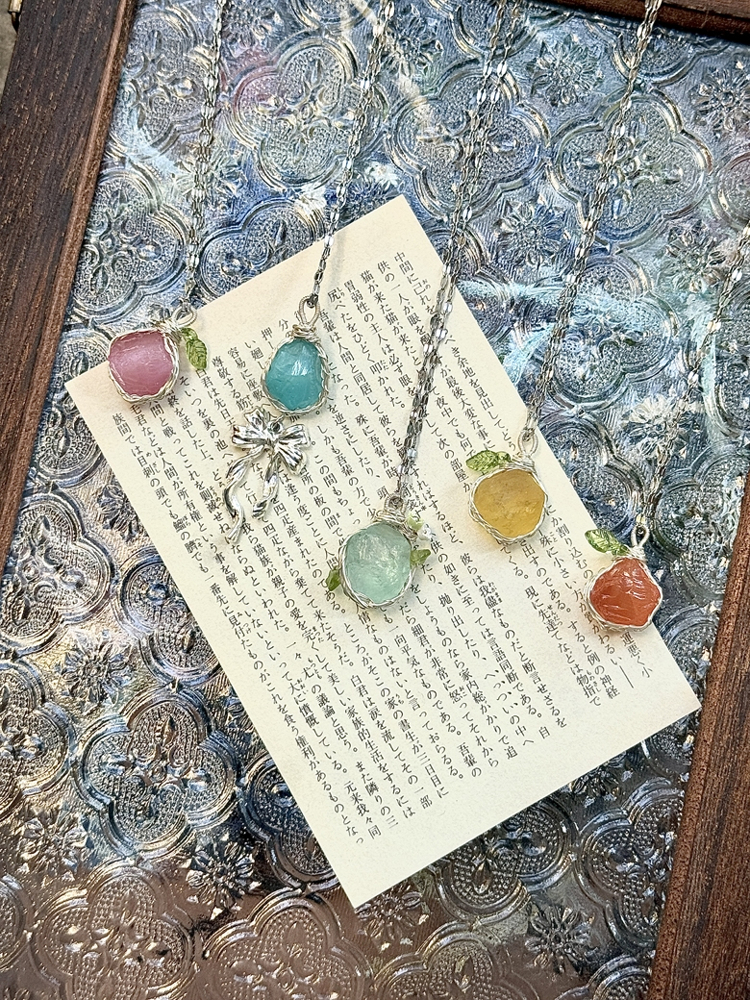 Multi-Color Crystal Macrame Necklace - Minimalist Raw Stone Pendant Chain, High-End Feel, Boho Chic Style