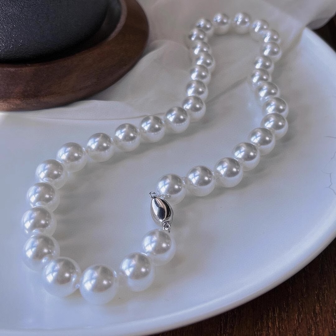 Multi-Color Gray Pearl Necklace with Vintage S925 Pure Silver Clasp - Elegant French Design for Timeless Style
