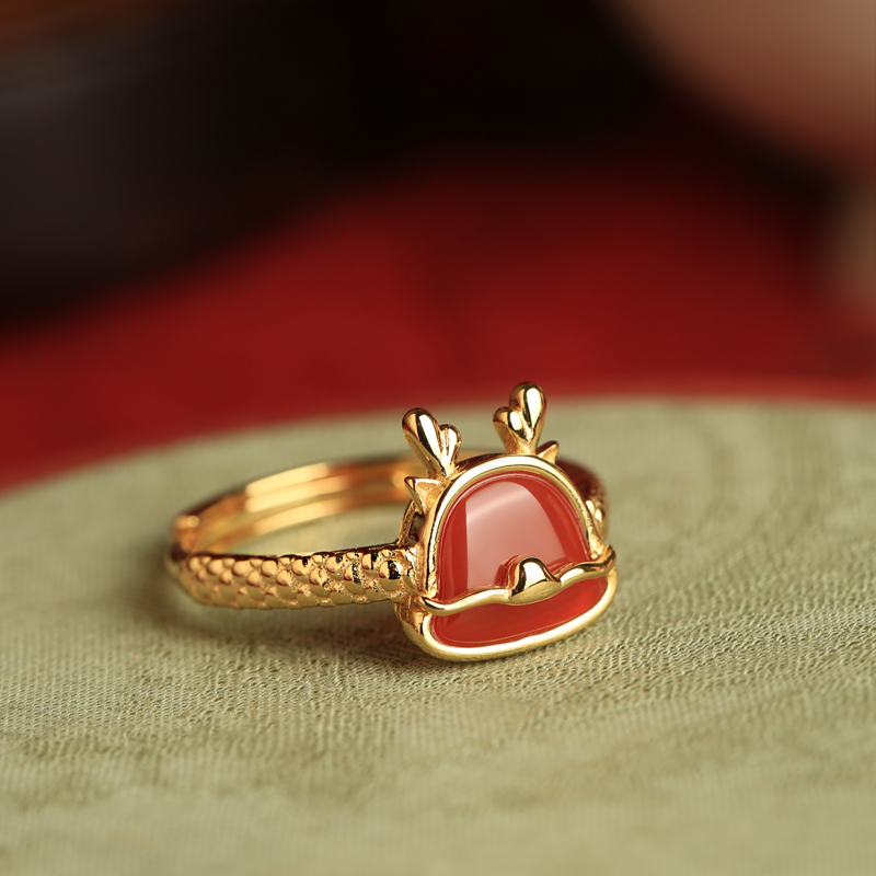 Natural Red Agate Dragon Ring for Women - Chinese Style, Light Luxury, Retro Design, Gold-Plated Silver, National Wind