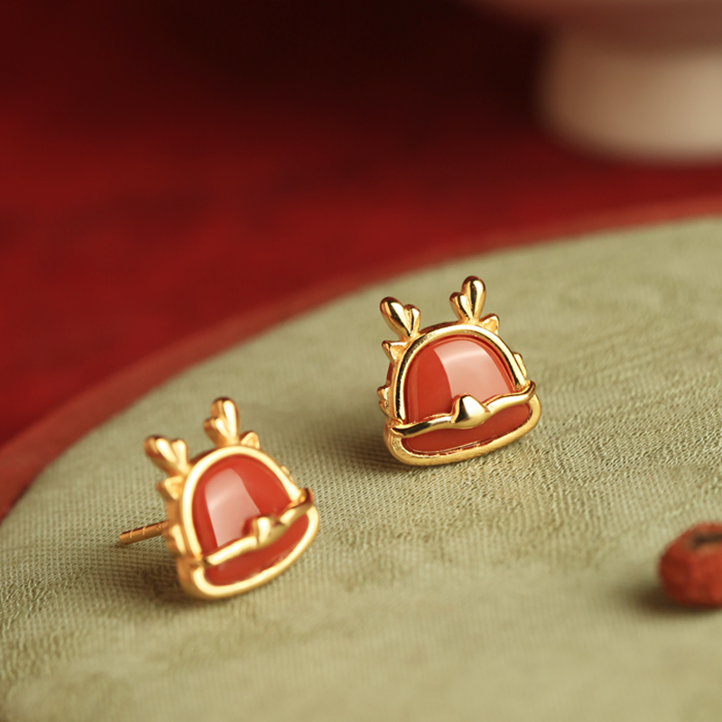 Natural South Red Silver Dragon Stud Earrings for Women - Vintage Chinese Style Light Luxury with Red Agate - National Wind Design