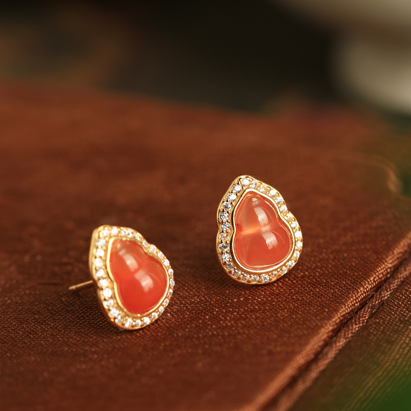 Natural Southern Red Gourd Ear Studs with Jade Stone & Red Agate - Zodiac Year Earrings for Women