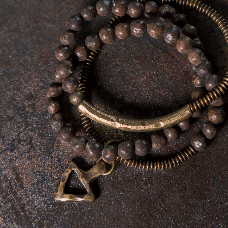 Retro Bead Bracelet for Women and Men - Versatile Personality Jewelry, Unique Design, Trendy Relic Style, Perfect for Everyday Wear