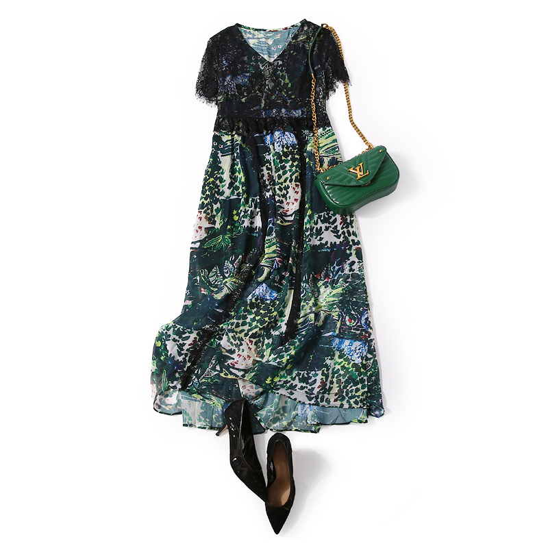 Retro Elegant Floral Dress with Sheer Lace and V-Neck - Summer Fashion Inspired by European Styles