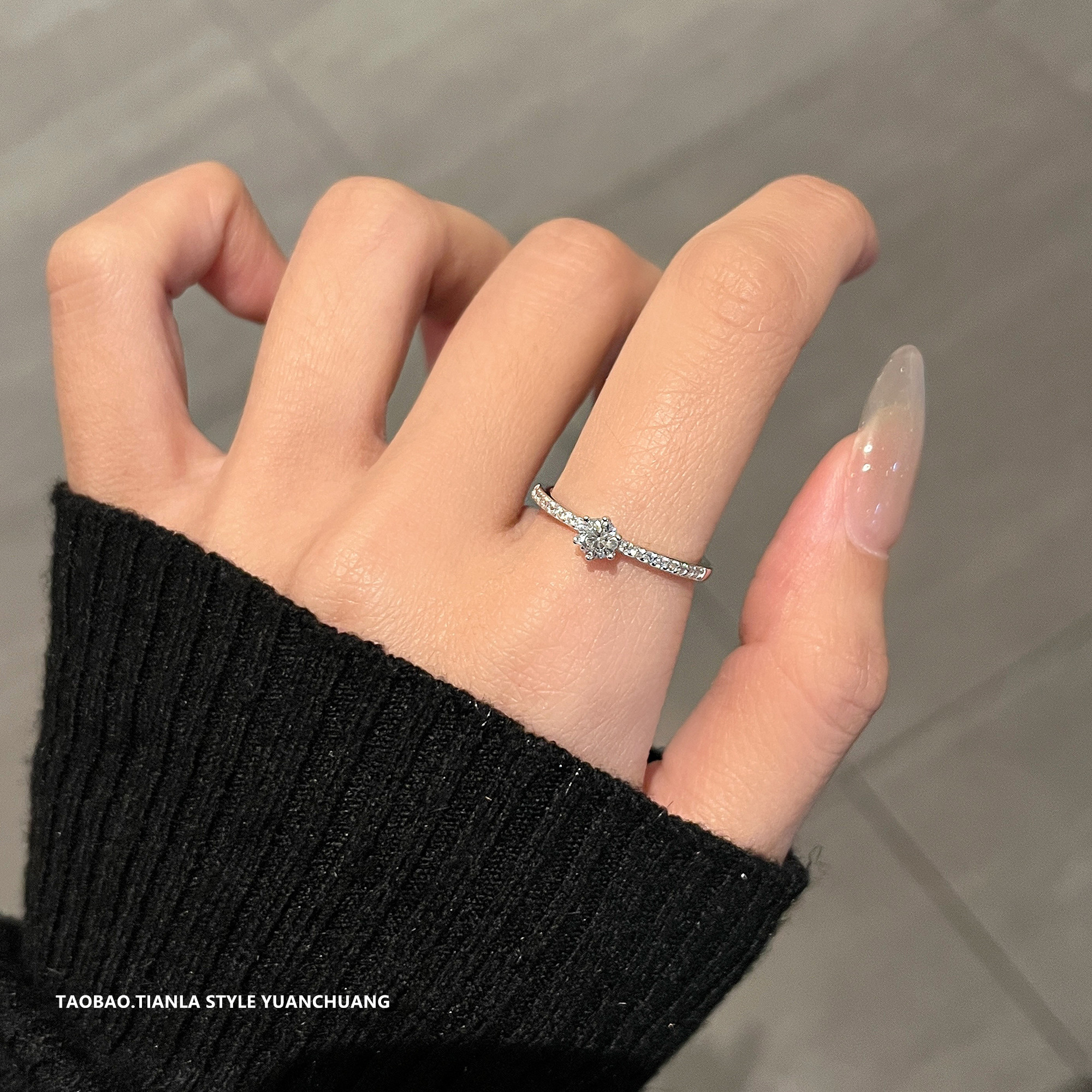 S925 Pure Silver Six-Claw Diamond Ring for Women, Minimalist High-End Light Luxury Jewelry, Elegant Fine Ring