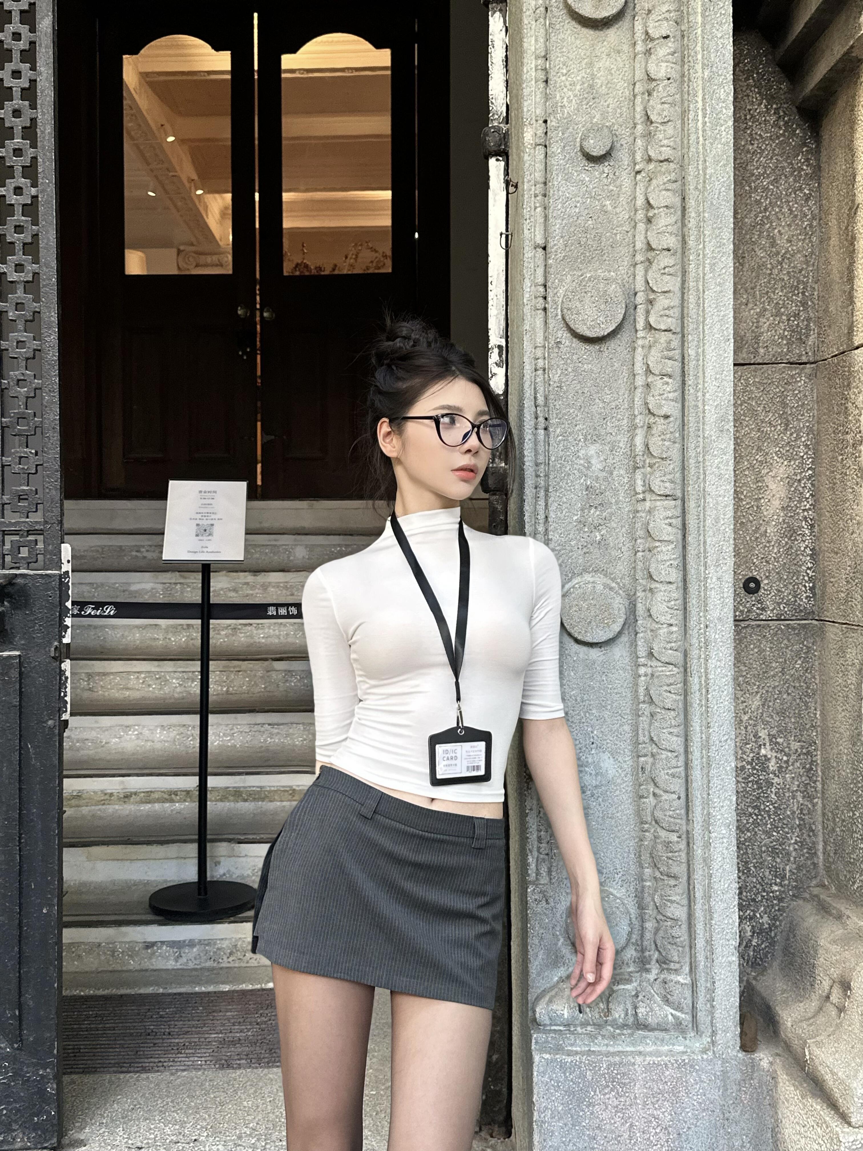 Sexy Slim-Fit Short-Sleeve T-Shirt and Striped Mini Skirt Set for Women - American Style Summer Outfit