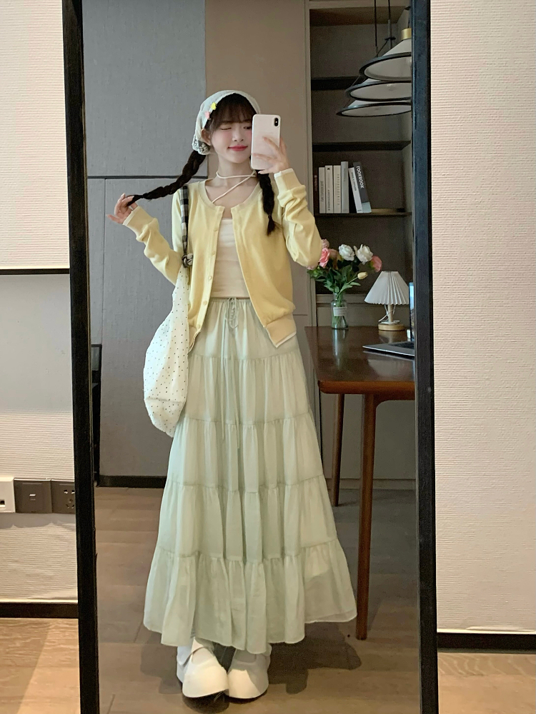 Soft Milk Yellow Cardigan Top Set for Women - Sweet Korean-Style Two-Piece Spring Outfit for a Cozy, Trendy Look