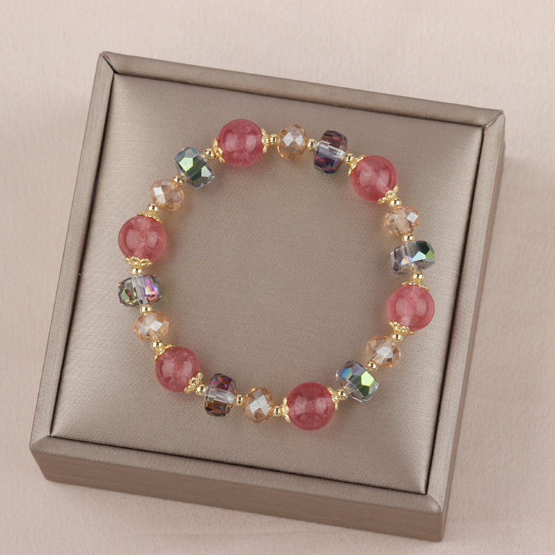 Strawberry Crystal Bracelet for Women, Exquisite Beaded Jewelry, Light Luxury Fashion Accessory, Perfect Birthday Gift for Friends